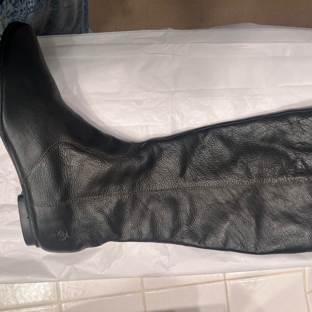BORN Black Leather Boots - Picture 10 of 12